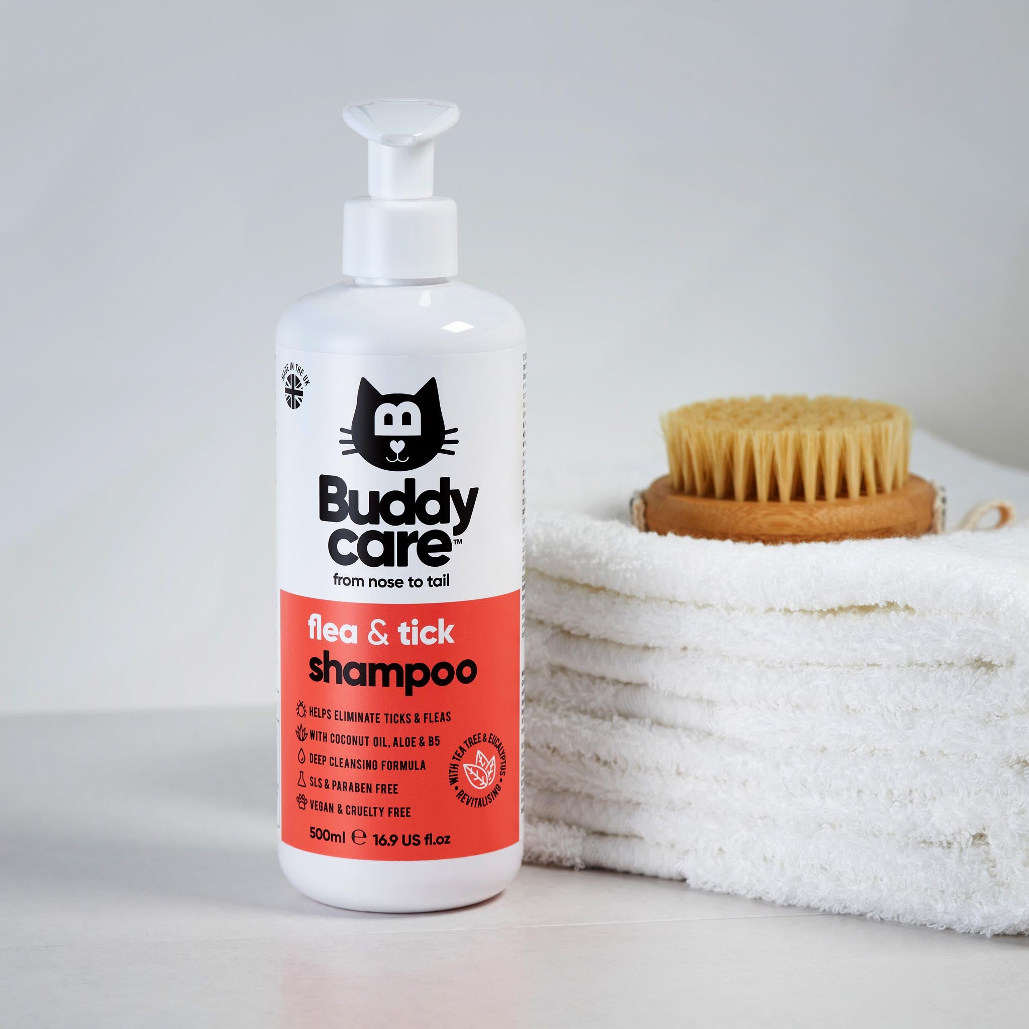 Flea & Tick Cat Shampoo by Buddycare