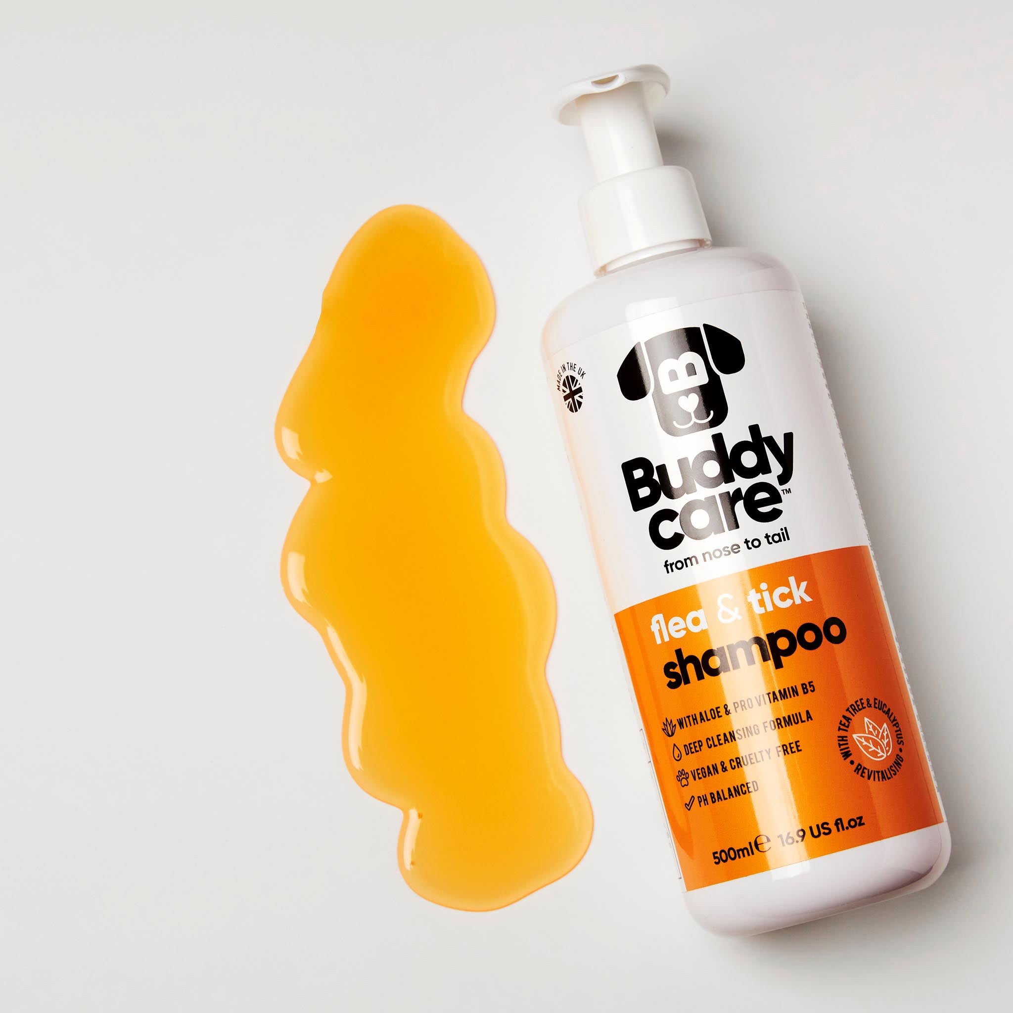 Flea & Tick Dog Shampoo by Buddycare