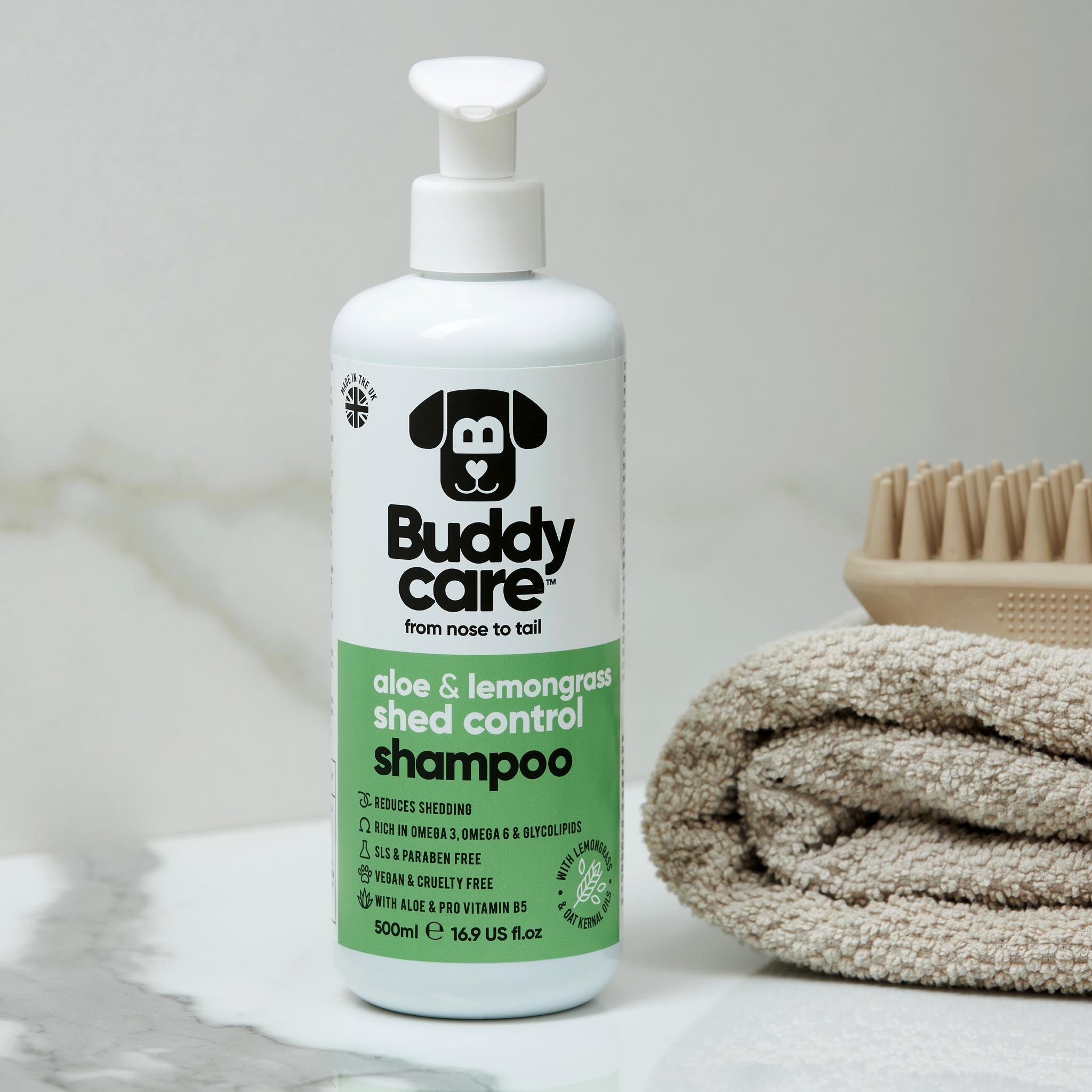 Shed Control Aloe & Lemongrass Dog Shampoo by Buddycare