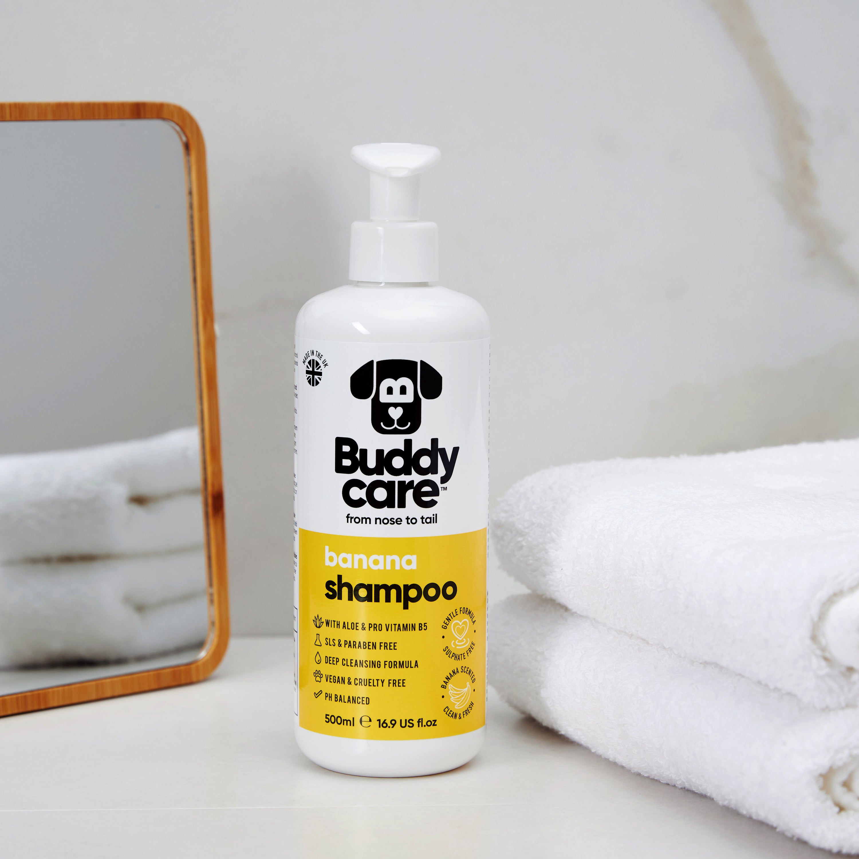 Banana Dog Shampoo by Buddycare