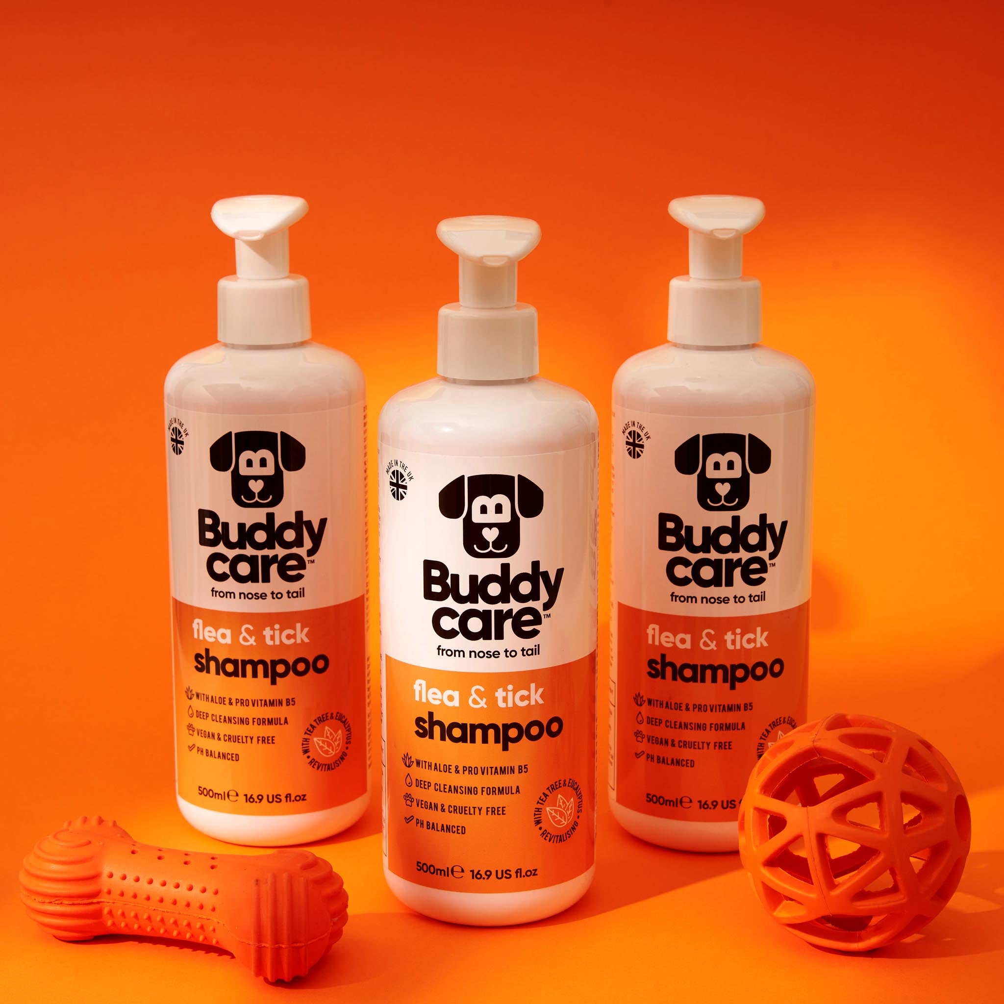 Flea & Tick Dog Shampoo by Buddycare